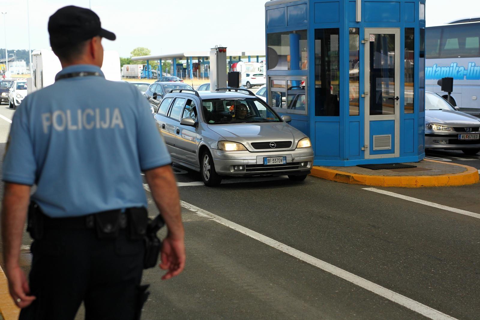 Granična policija - Avaz