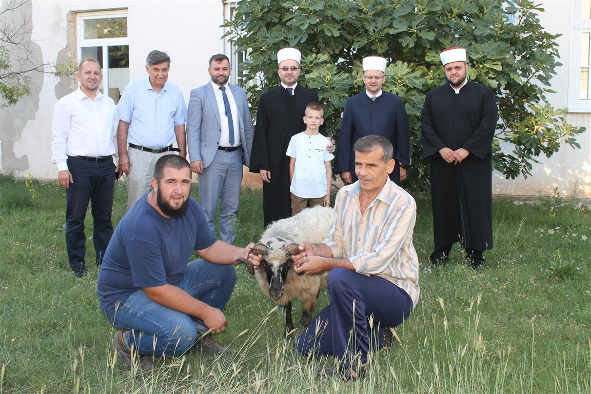 Kurban pred Karađoz-begovu dušu