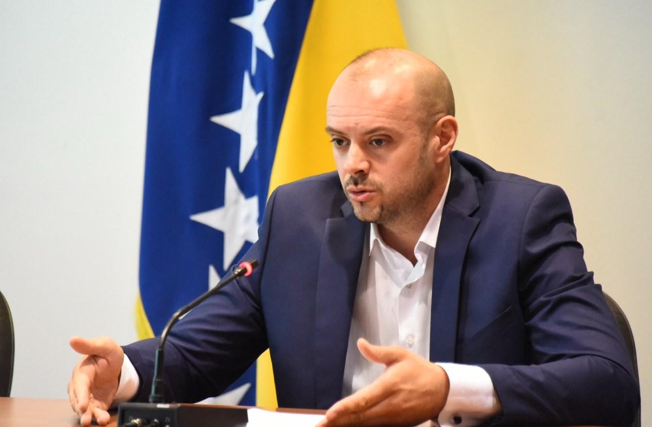 Radanović: Najava HDZ-a BiH nas vrijeđa, suprotstavit ćemo se svim sredstvima