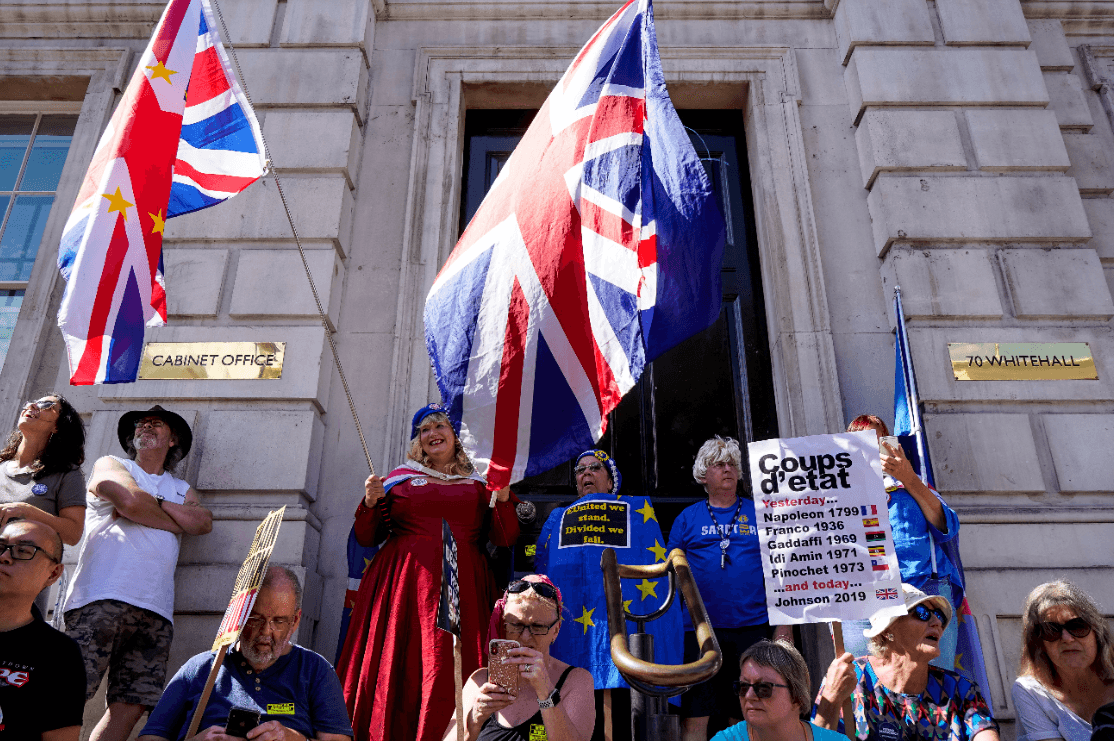 Protesti širom Britanije - Avaz