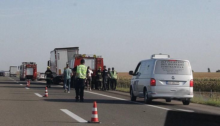 Stravična nesreća u Srbiji: Poginule tri osobe, povrijeđeno dijete