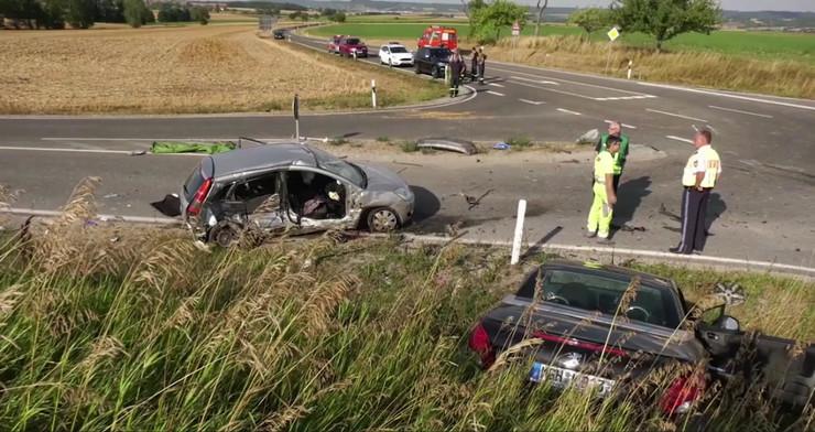 Nijemci se plaše i automobilskih nesreća - Avaz