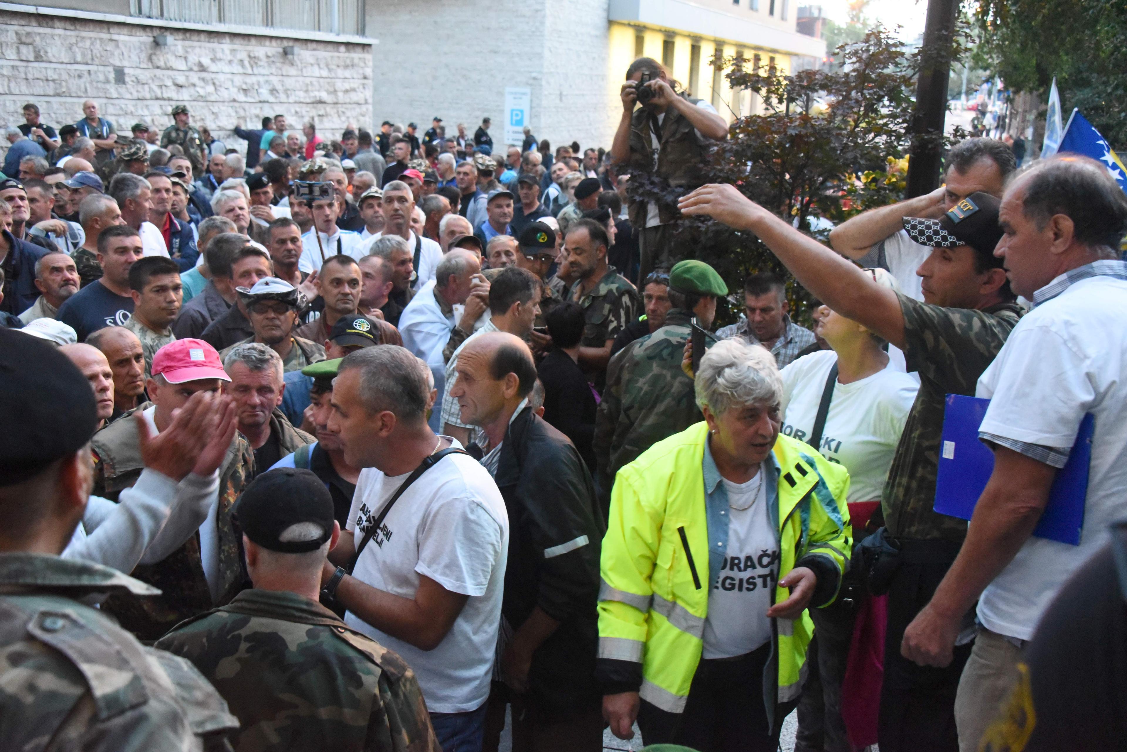 Borci su Zakon tražili protestima - Avaz