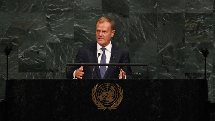 Donald Tusk - Avaz