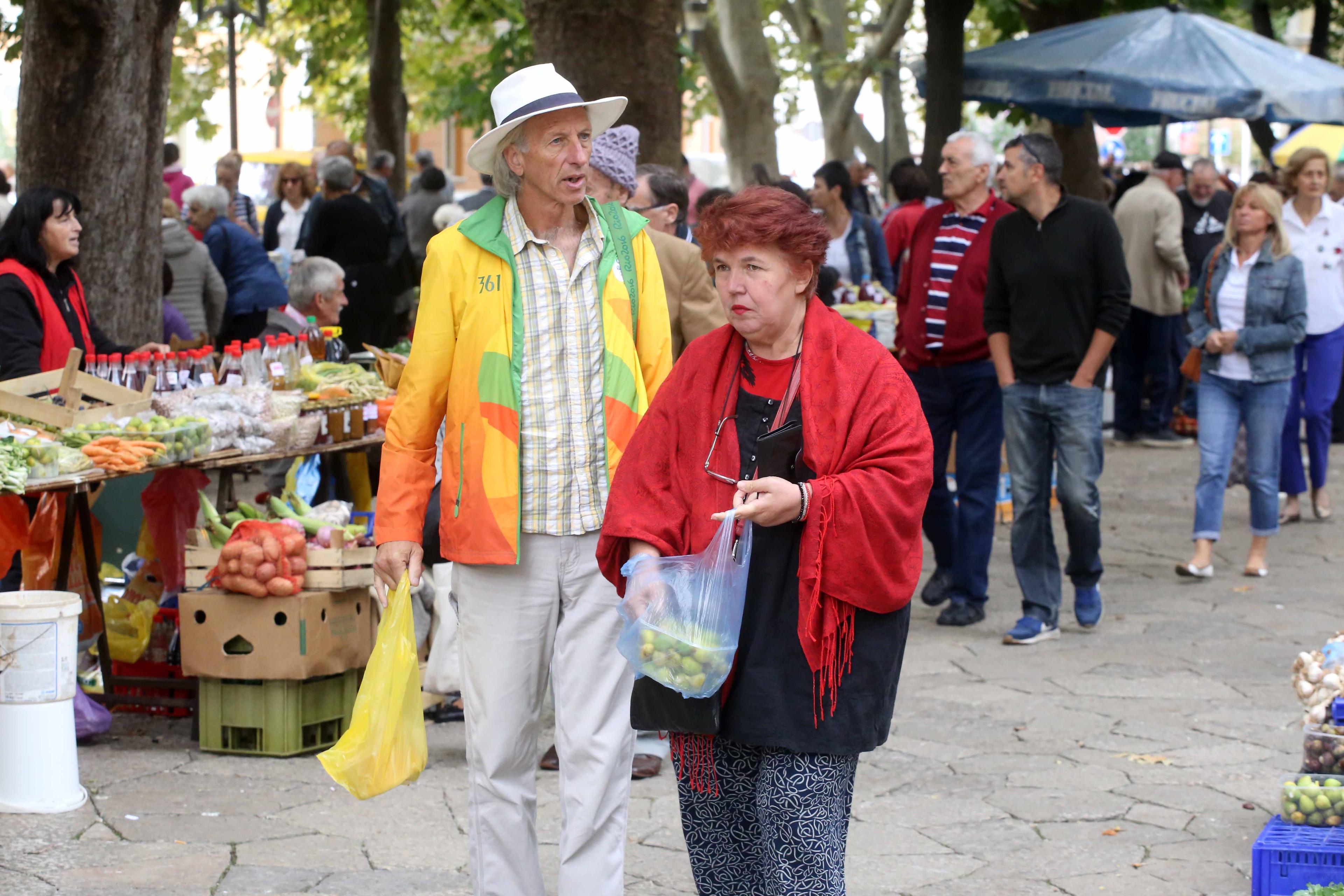 Trebinje: Sunce, osmijesi i šetnje - Avaz