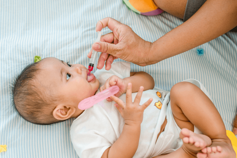 Prije davanja lijeka pripremite špricu za sirup ili kašičicu - Avaz