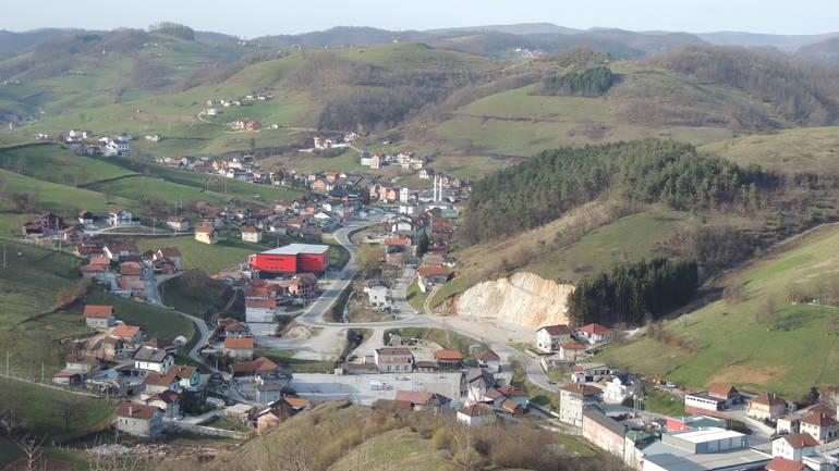 Više od 10 hiljada građana općine Bužim ostalo bez vode