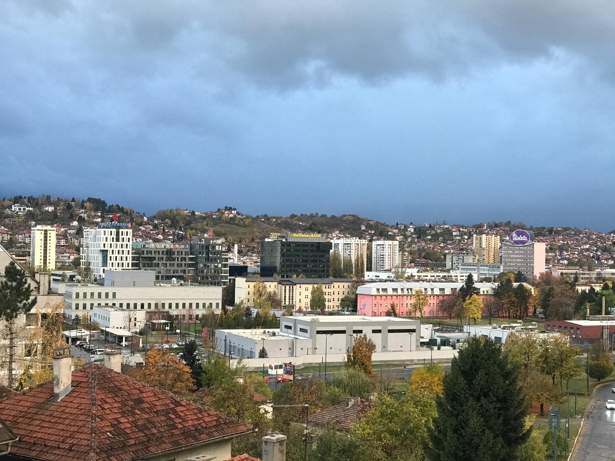 Upozorenje građanima: Zbog padavina i jakog vjetra sutra narandžasti meteoalarm