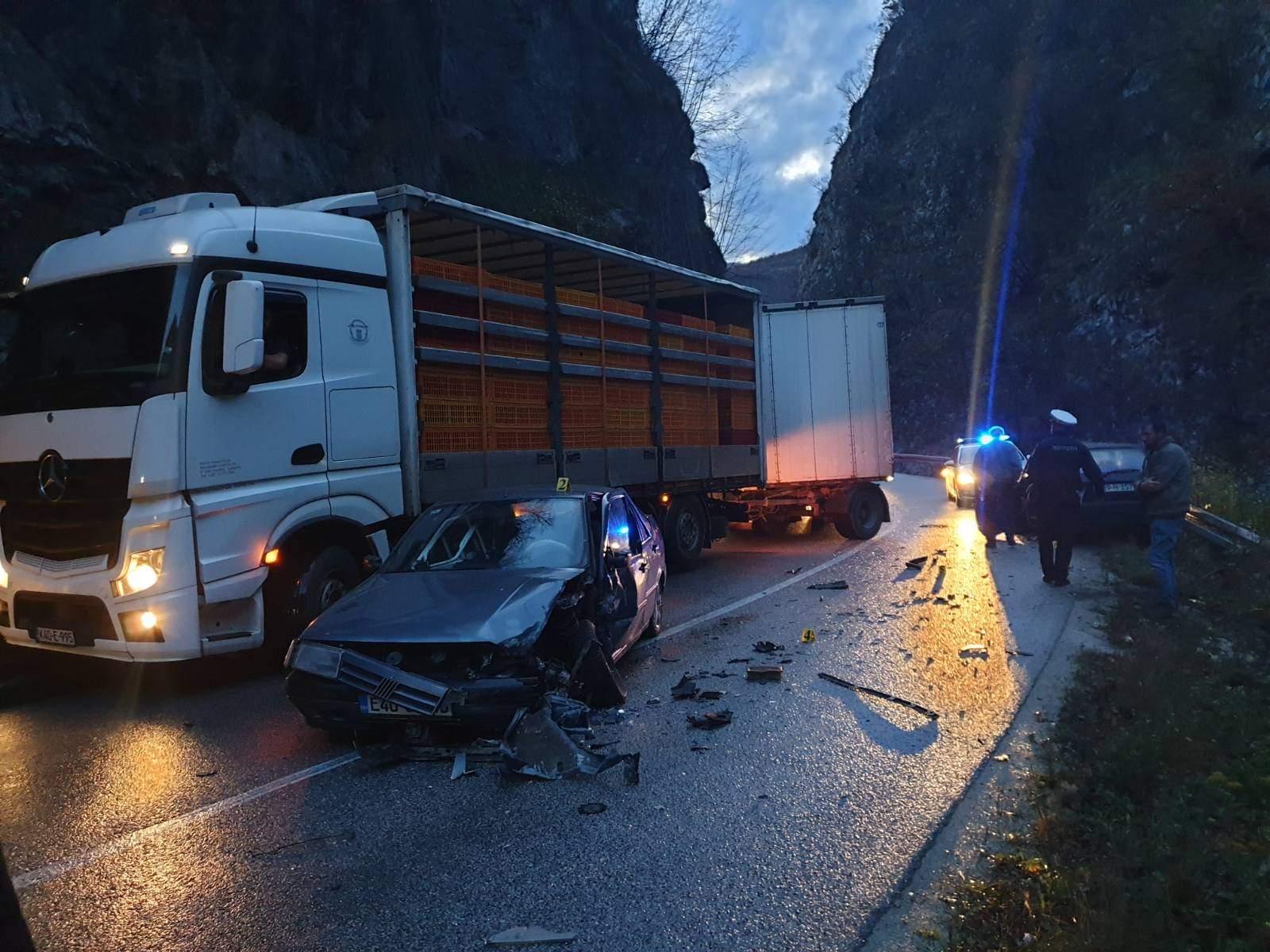 Sudar u mjestu Krupac, saobraćaj obustavljen