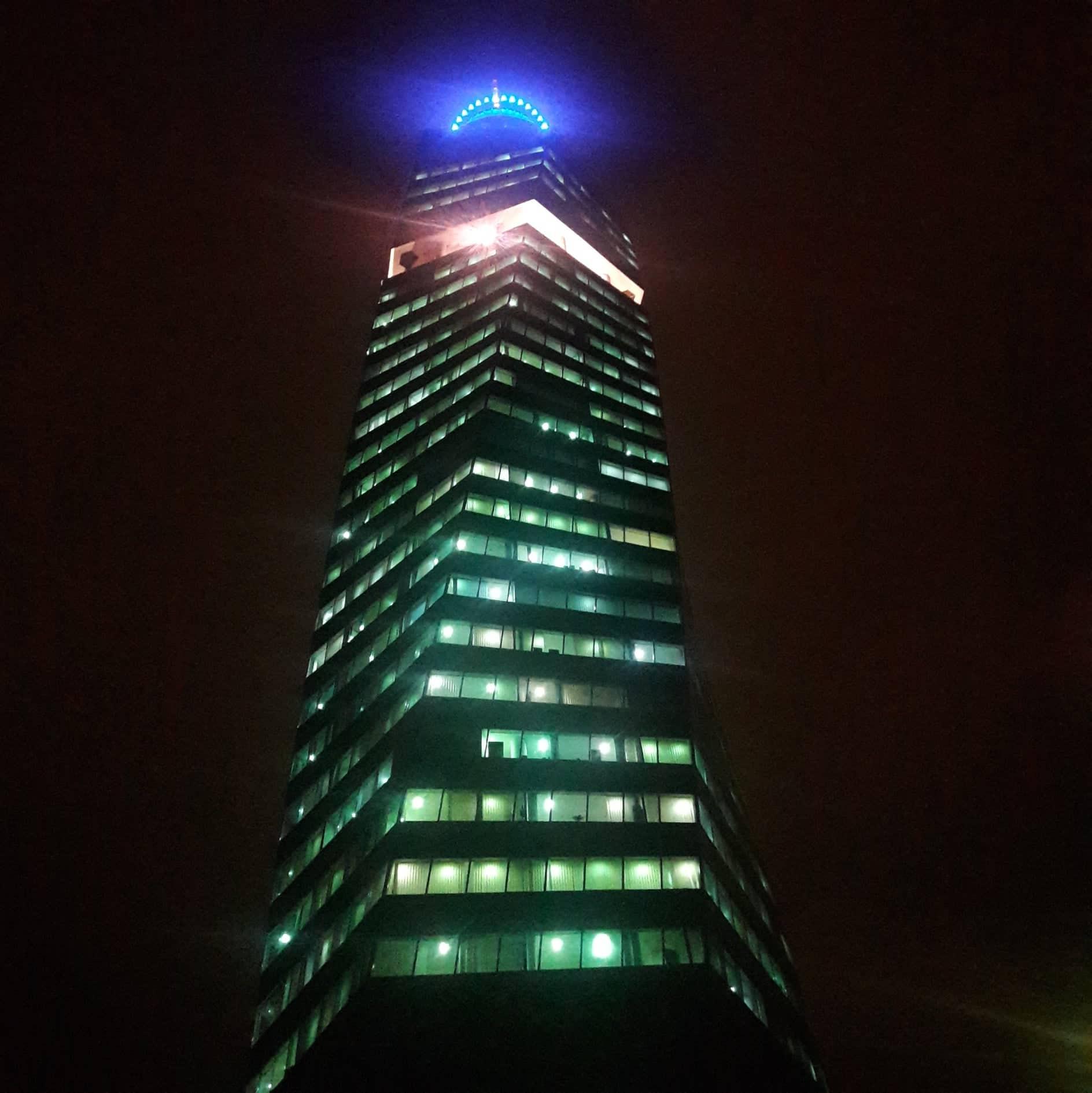 "Avaz Twist Tower" - Avaz