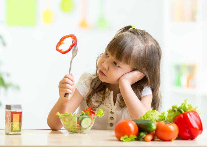 Sve je više djece koja potpuno odbijaju hranu - Avaz