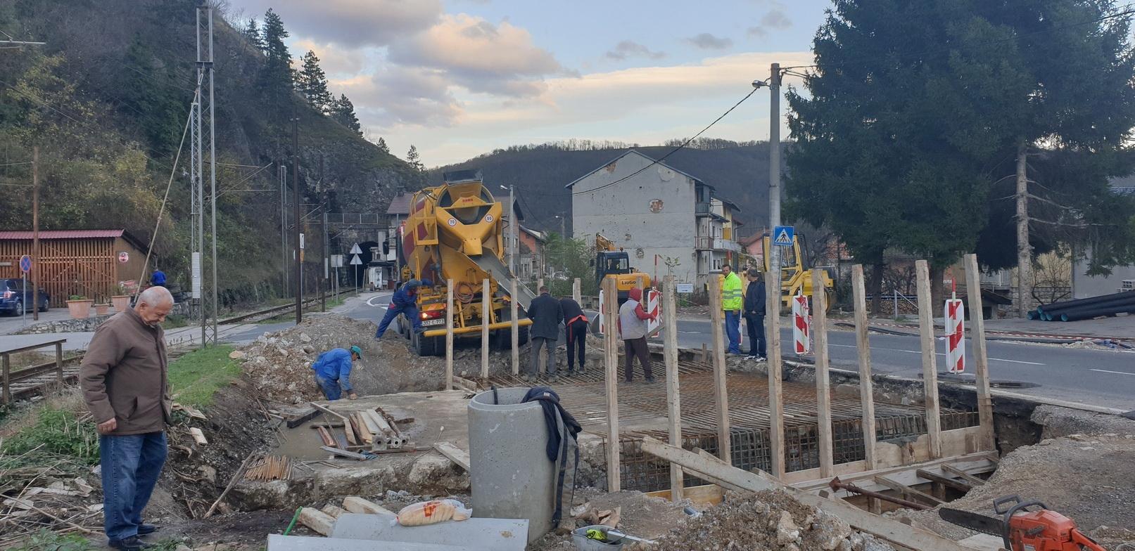 Gradnja treće saobraćajne trake