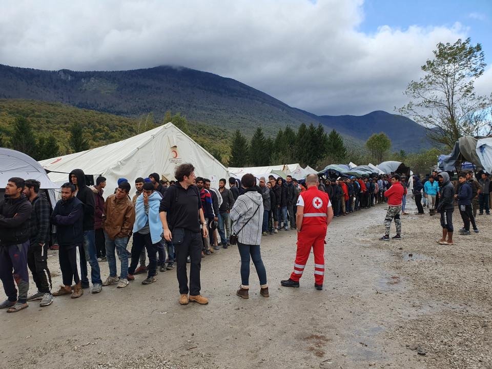 Migranti u Vučjaku izgubili strpljenje: Bojkotirali doručak