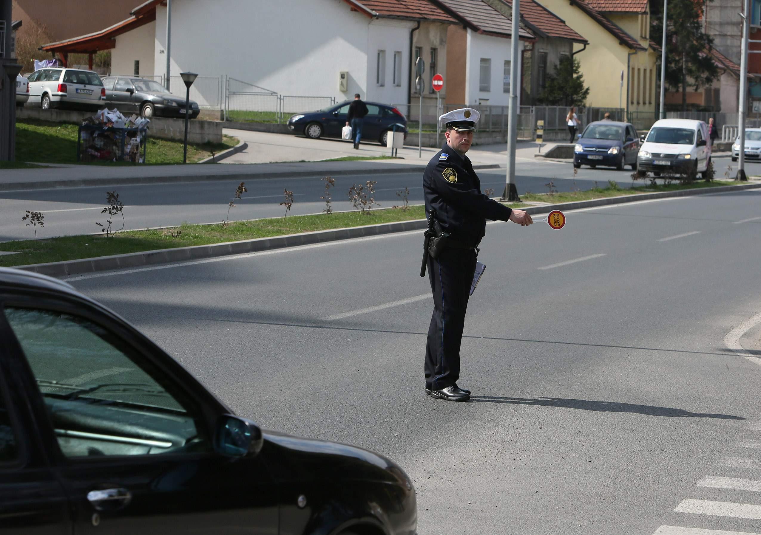 Oduzeli Golf vozaču koji duguje 11.000 KM za kazne