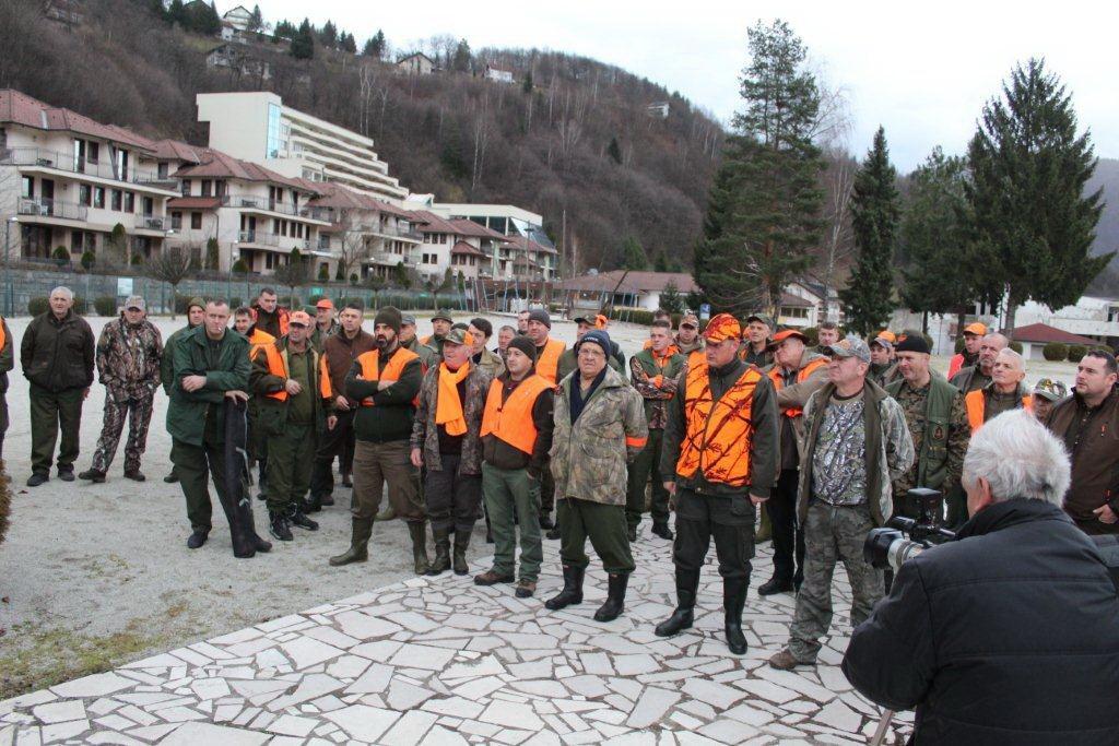 Zajednički lov na divlje svinje