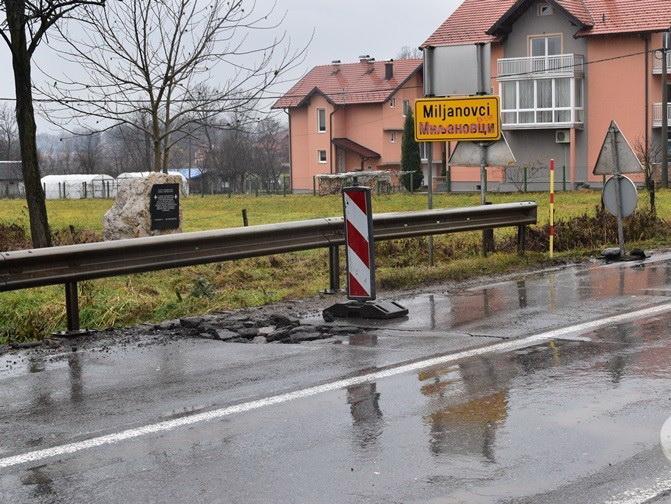 Haos kod Kalesije: Zbog jedne rupe na putu kilometarske kolone