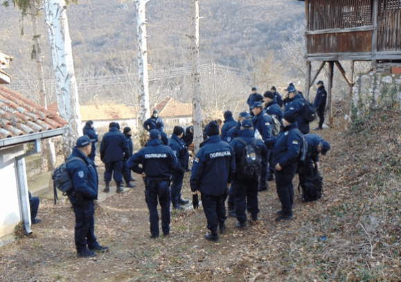 Više stotina policajaca - Avaz