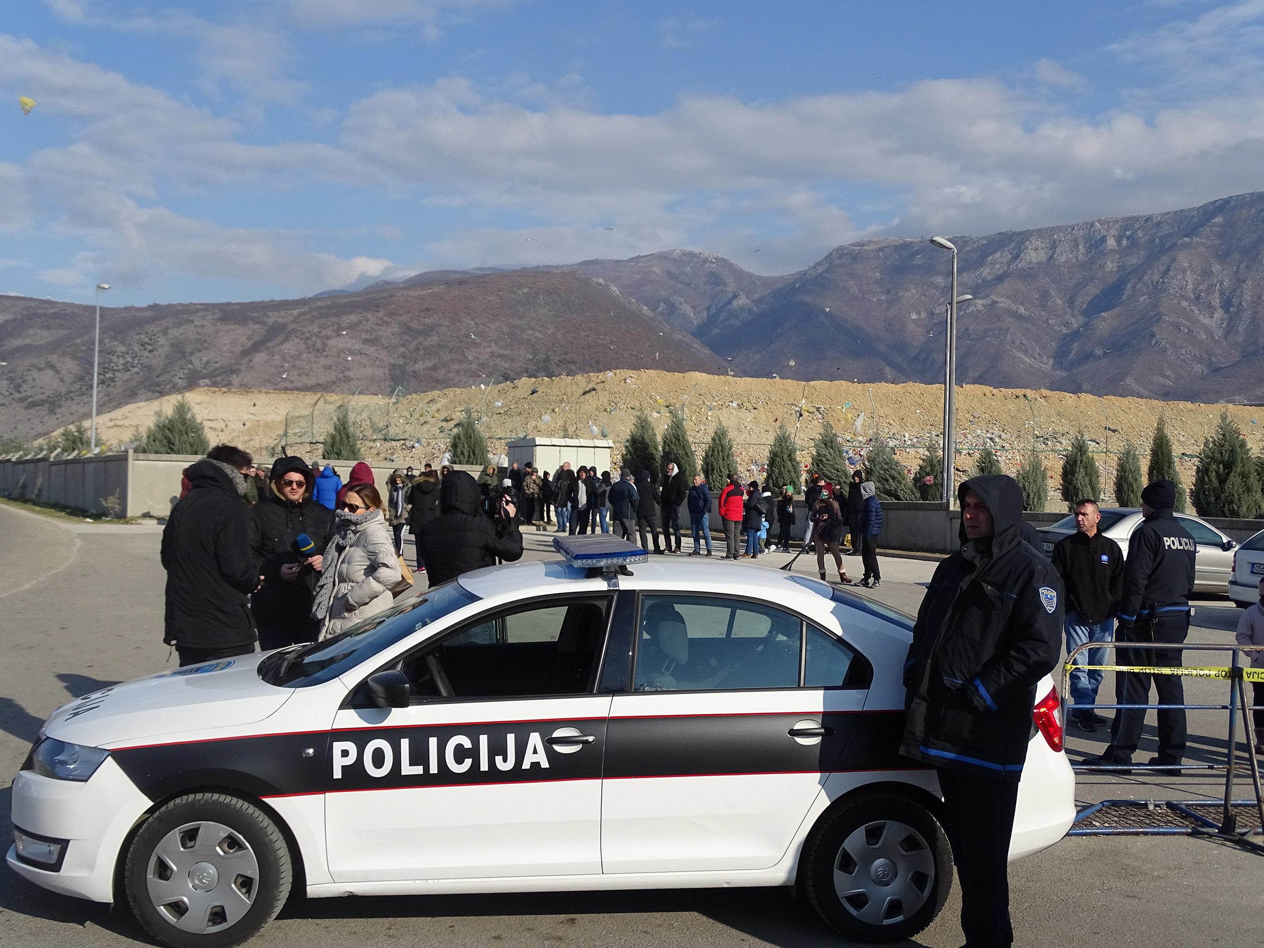 Protest pred deponijom "Uborak" - Avaz