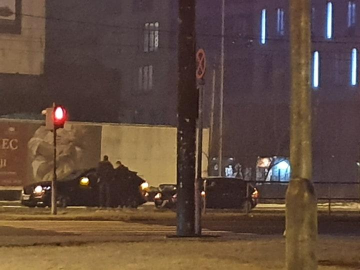 Udes u Sarajevu: Passat se zabio u Porschea