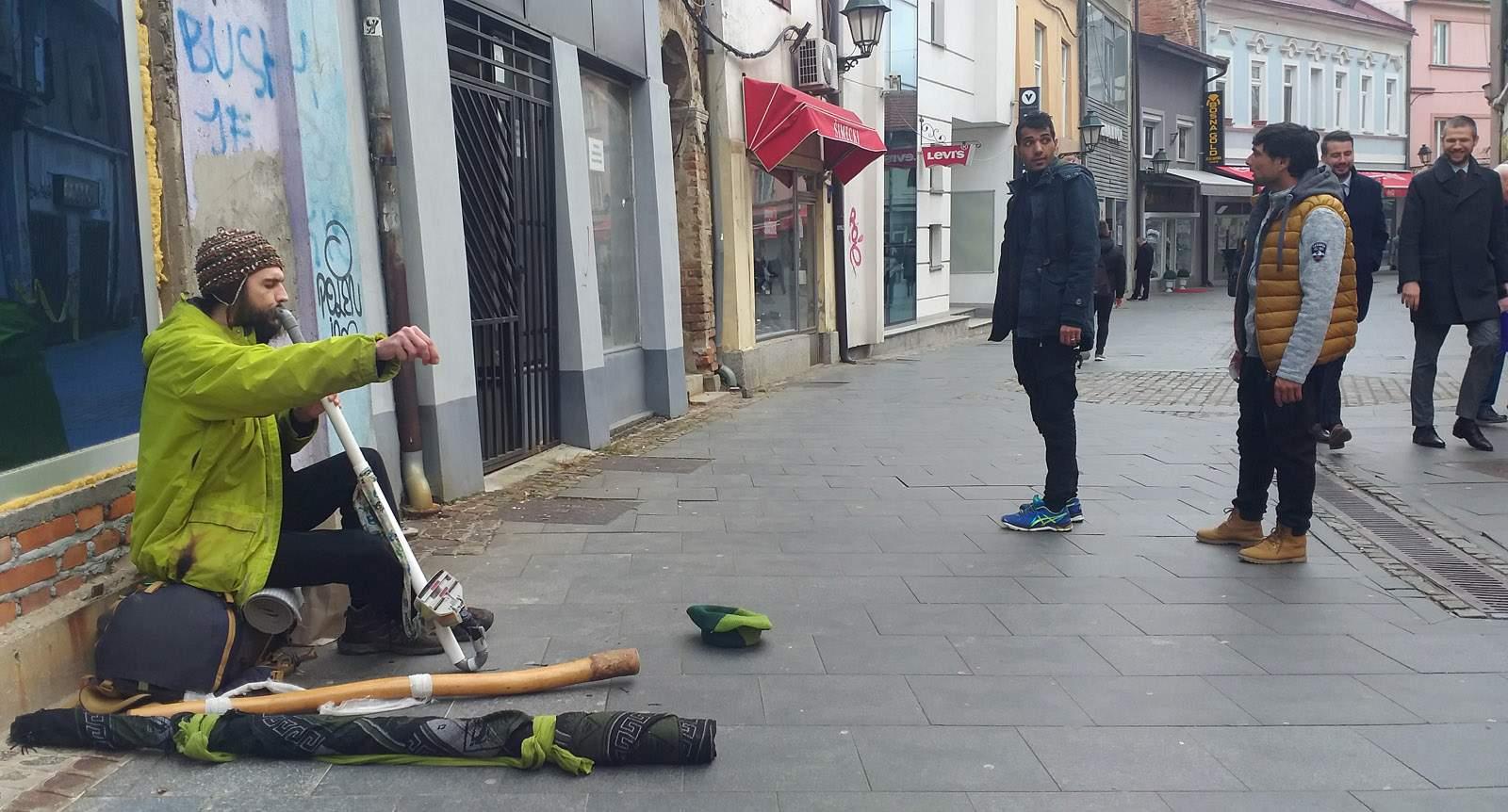 Majkl je napustio posao kako bi putovao svijetom - Avaz