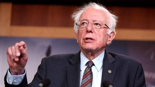 Sanders: Nećemo mirno sjediti - Avaz