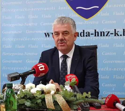 Premijer HNK predstavlja se kao komandant CZ bez legitimiteta, nije poduzeo potrebne poteze za Konjic