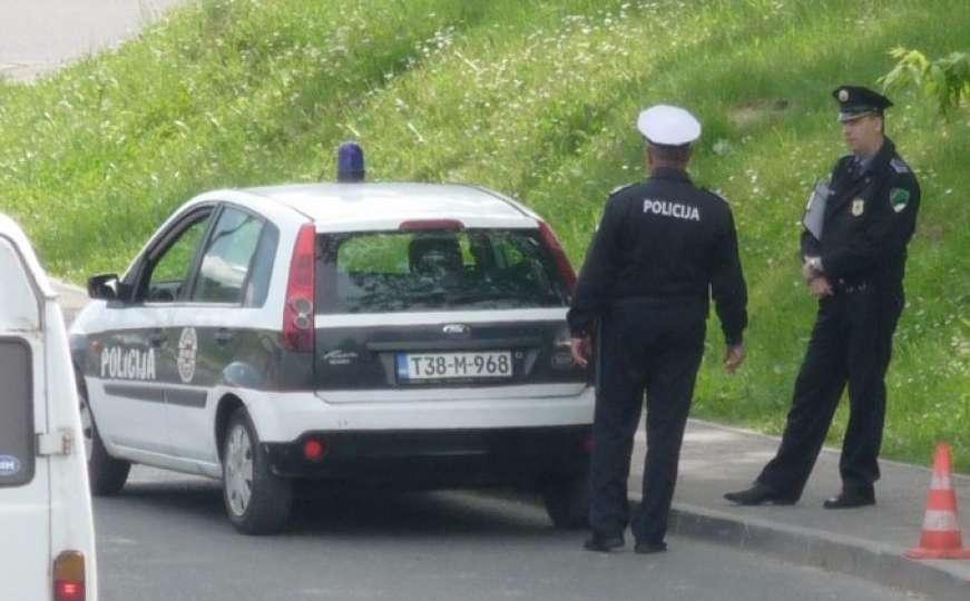 Policija na terenu - Avaz