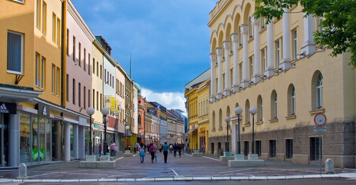 U RS spremno nekoliko scenarija ako se bude povećao broj zaraženih