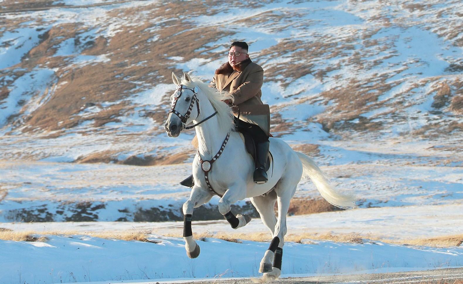 Gde je Kim Jong-un: Pojavile se fotografije njegovog voza