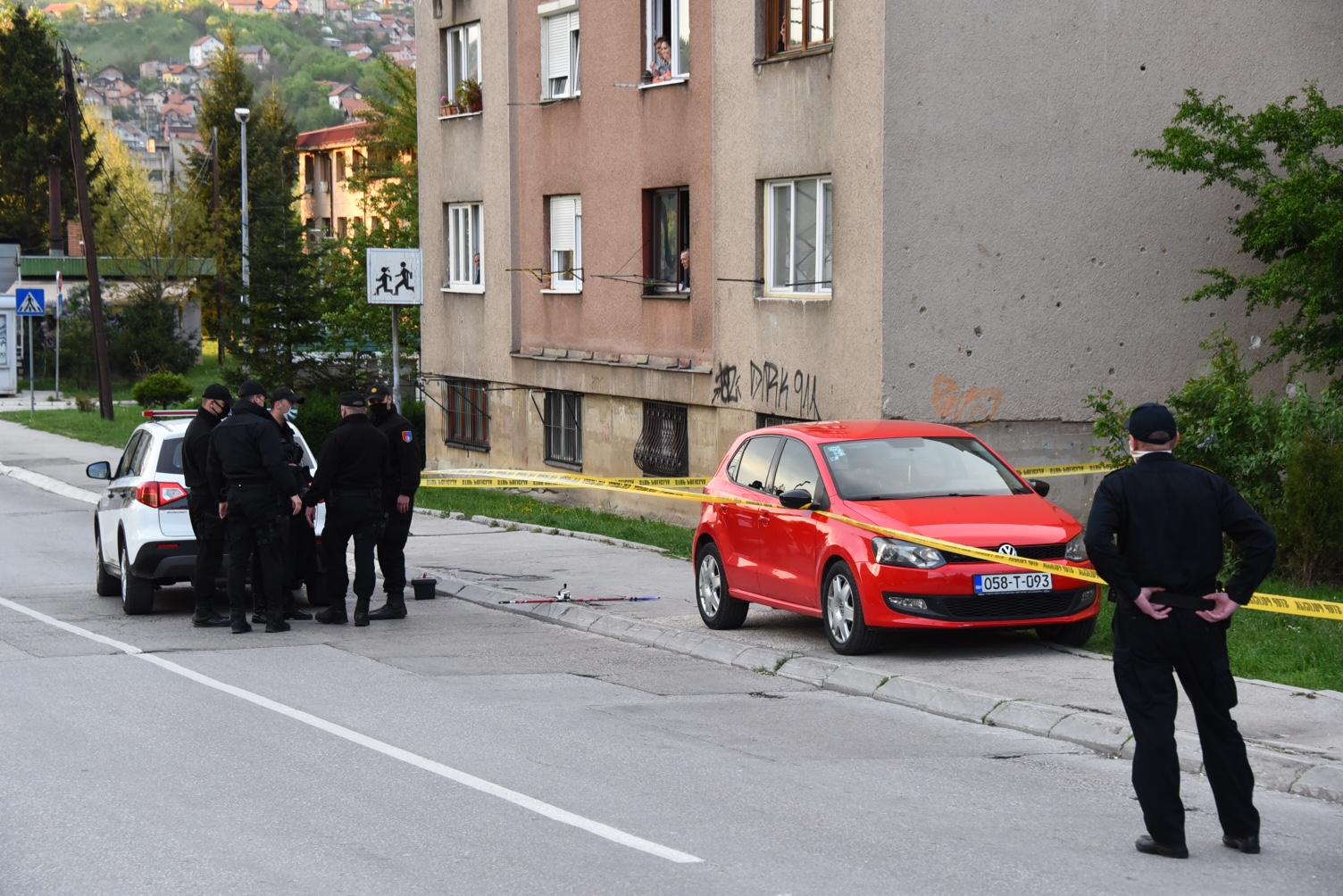 Policija obavila uviđaj na mjestu pucnjave - Avaz