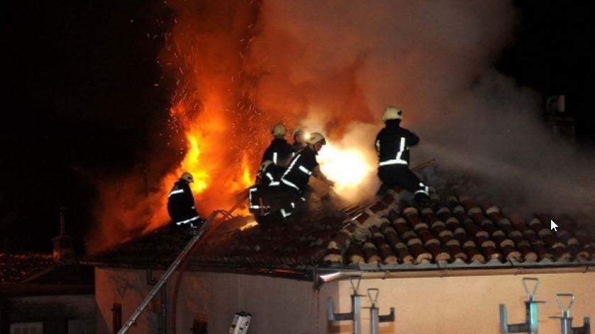 Žena stradala u požaru, kuća u potpunosti izgorjela