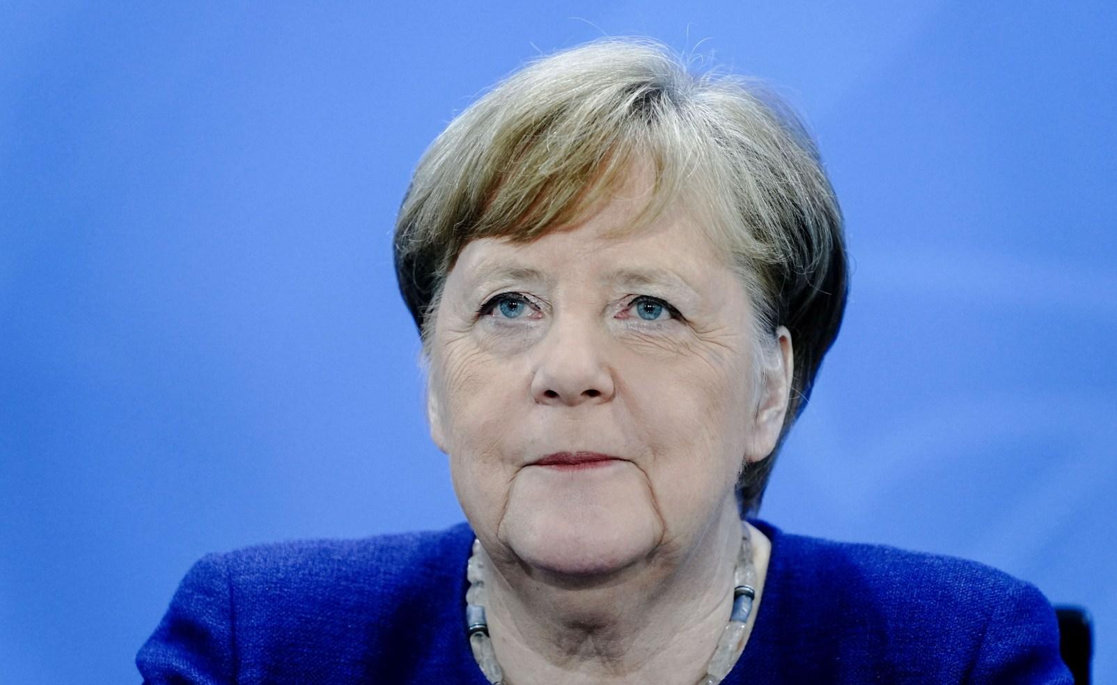 Angela Merkel - Avaz