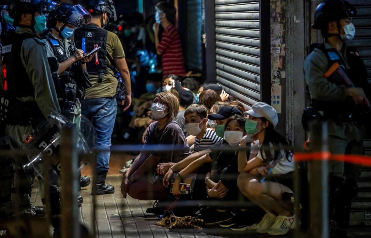 Ponovo protesti u Hong Kongu, policija uhapsila više od 200 ljudi