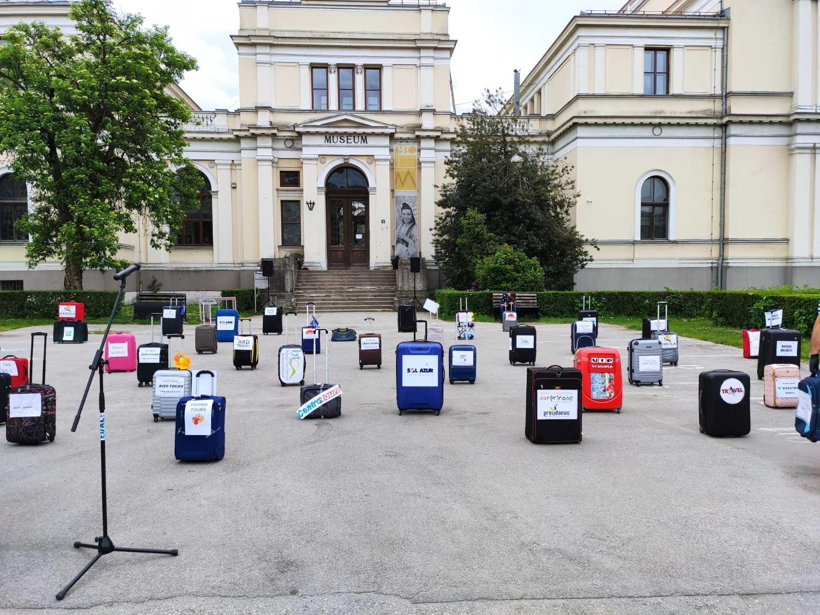 Okupljaju se turistički radnici - Avaz