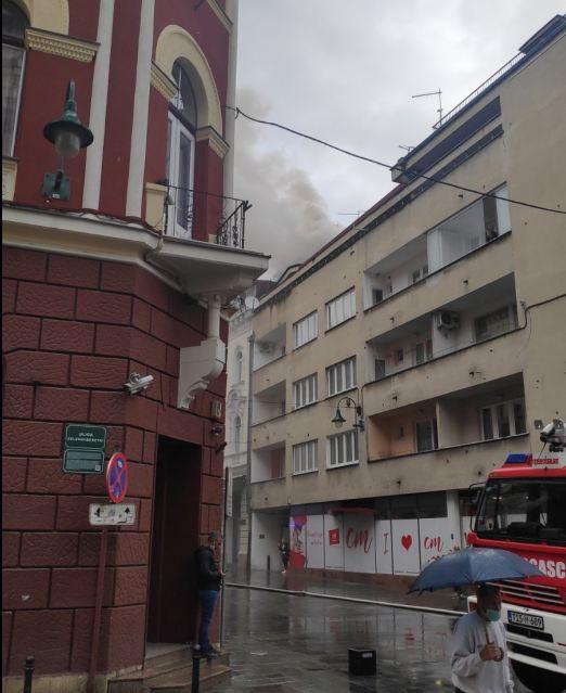 Požar u centru Sarajeva - Avaz