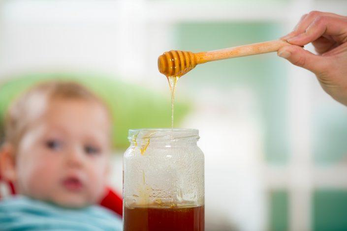 Med može sadržavati bakteriju Clostridium botulinum koja uzrokuje botulizam - Avaz