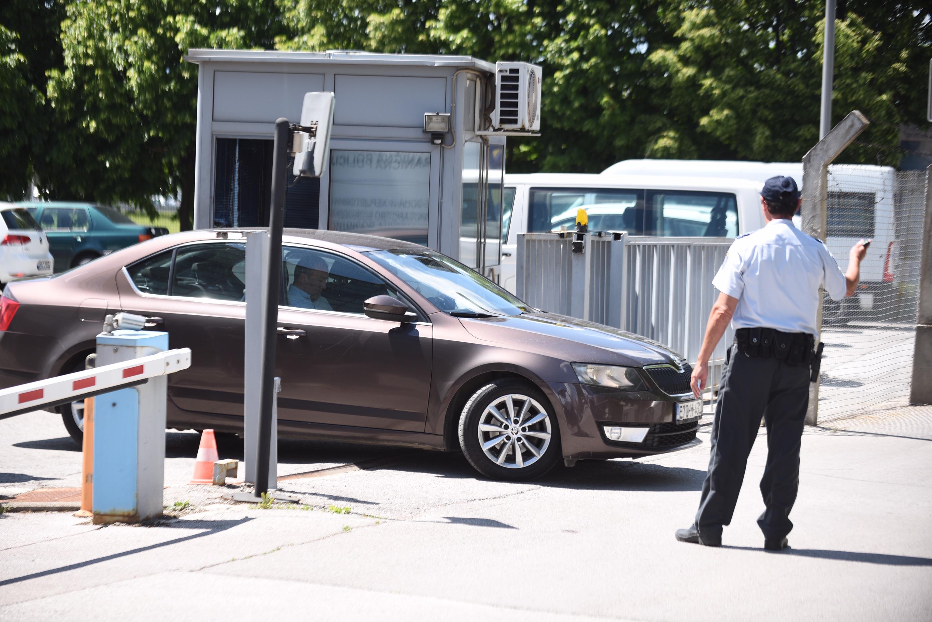 Bivši ministar vanjskih poslova BiH Igor Crnadak došao je danas u Graničnu policiju BiH - Avaz