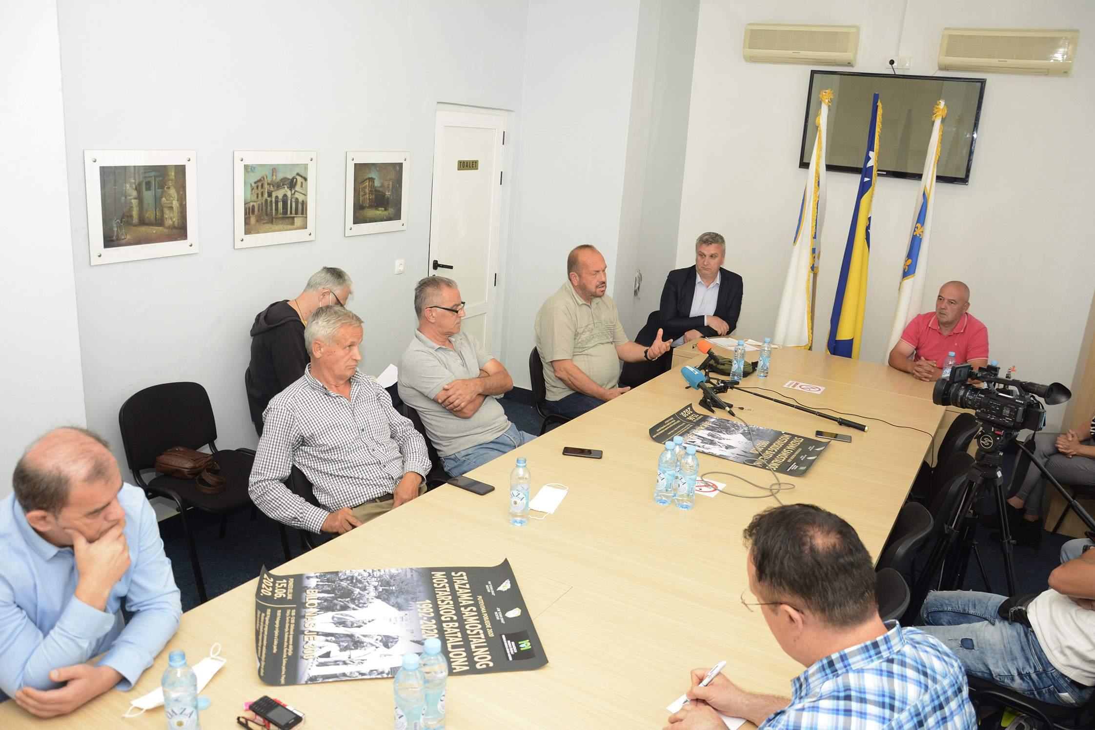 S današnjeg pressa boračkih udruženja u Mostaru - Avaz