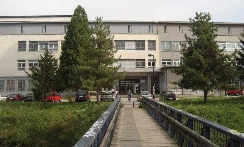 Koronavirus i na Farmaceutskom fakultetu u Tuzli, zaražena studentica