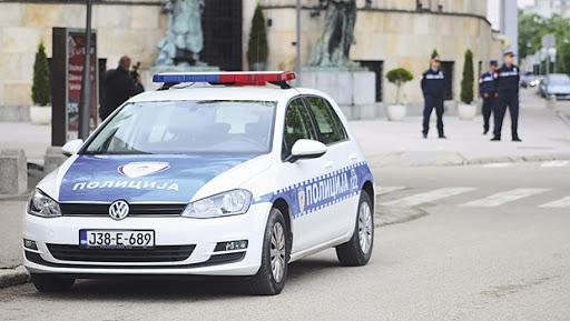 Nakon nesreće povrijedio policajce