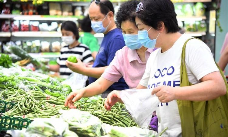 Peking podigao nivo uzbune: Otkazani letovi, nastava, sportska takmičenja...