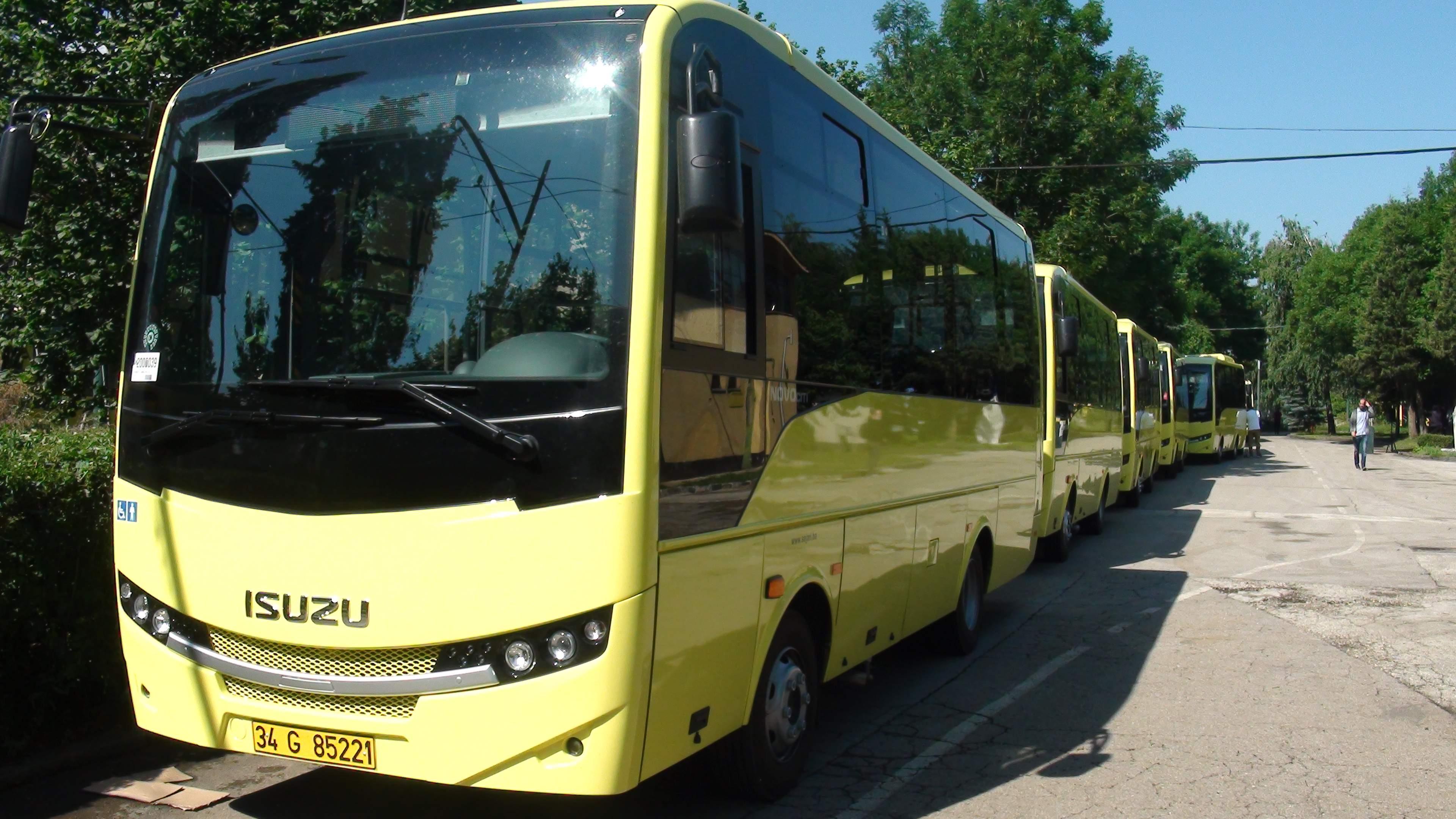 Stiglo devet novih minibusa - Avaz