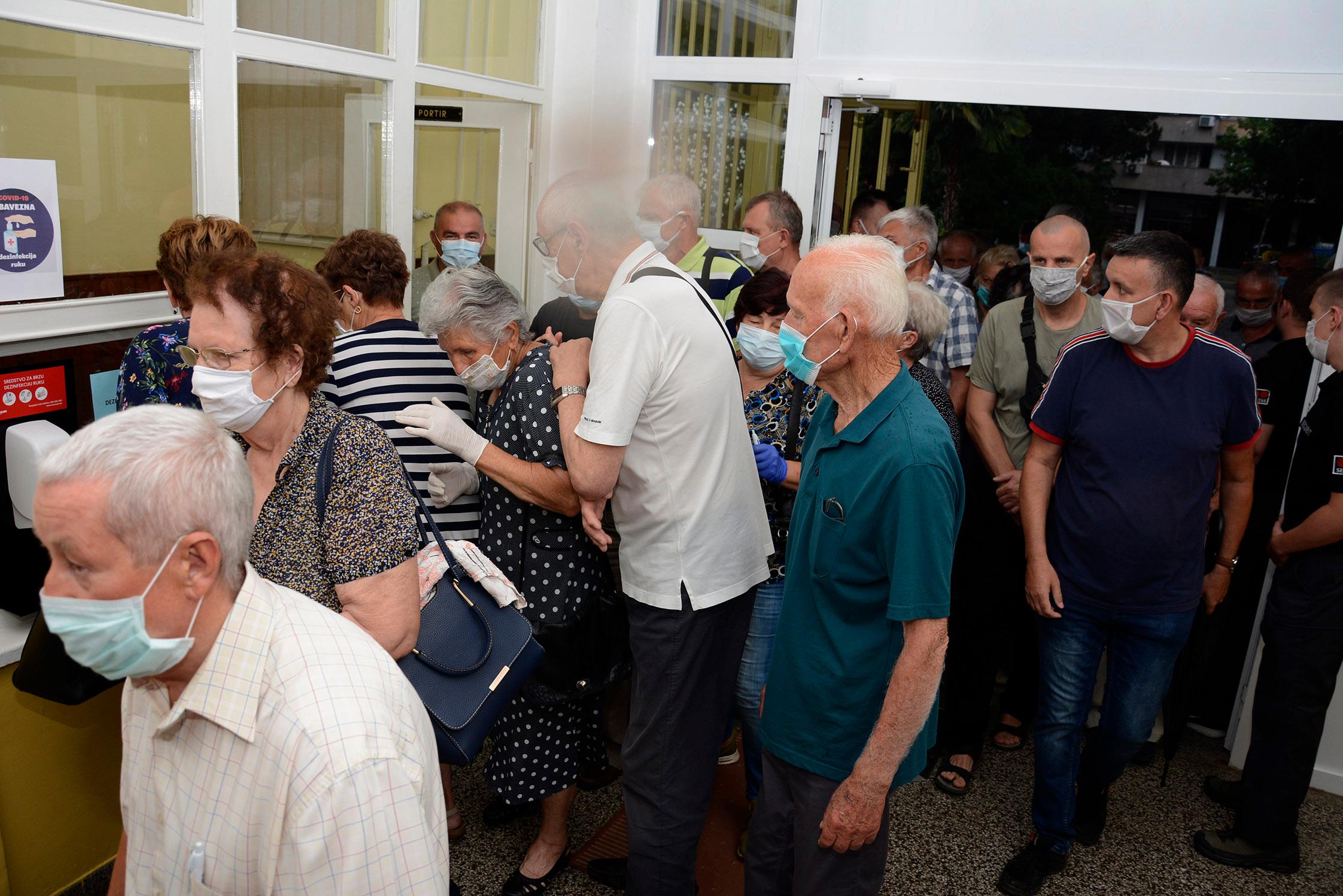 Otvorena birališta u Mostaru: Građani BiH sa dvojnim državljanstvom glasaju za Sabor Republike Hrvatske