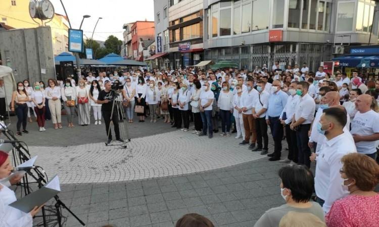 Pročitana imena stradalih - Avaz