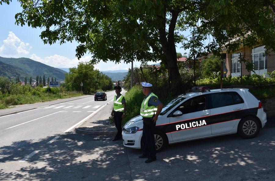 S jednog policijskog punkta - Avaz