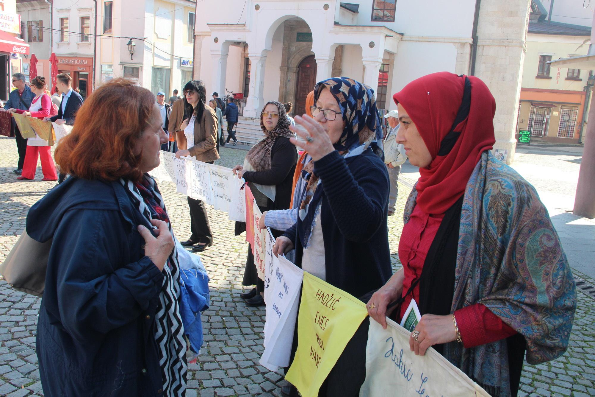 Majke Srebrenice:  Dodik od liberala dogurao do radikala - Avaz