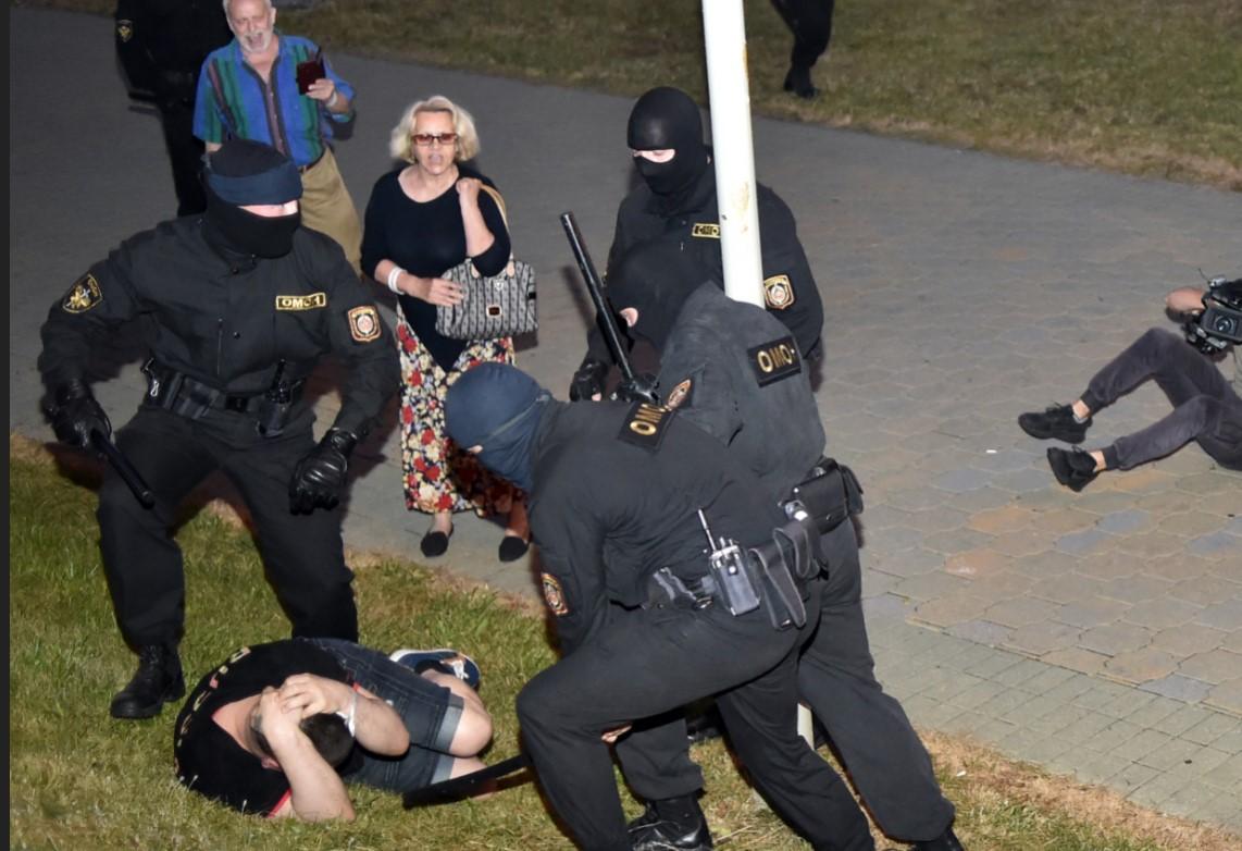 Lukašenko demonstrante nazvao "ovcama", opozicija ne priznaje rezultate izbora