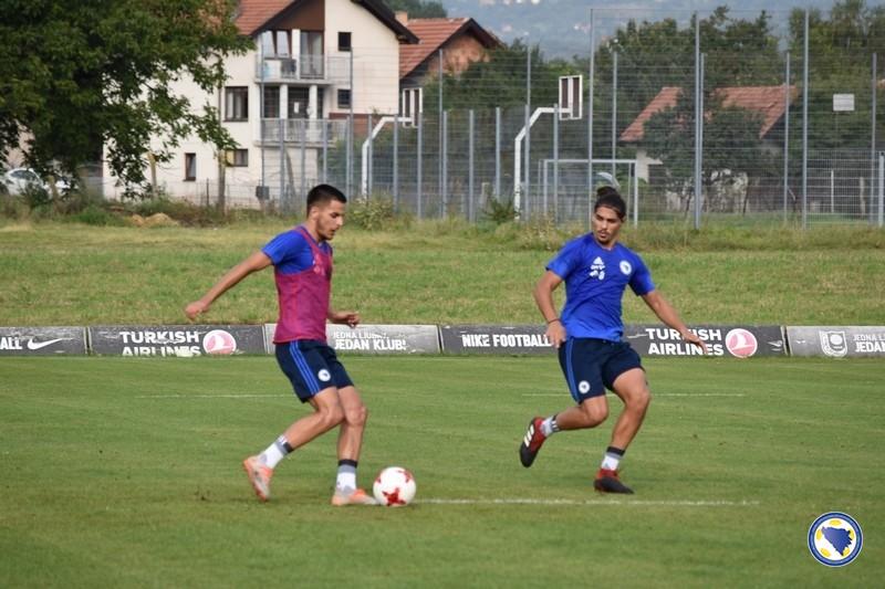 Obavljen prvi trening - Avaz