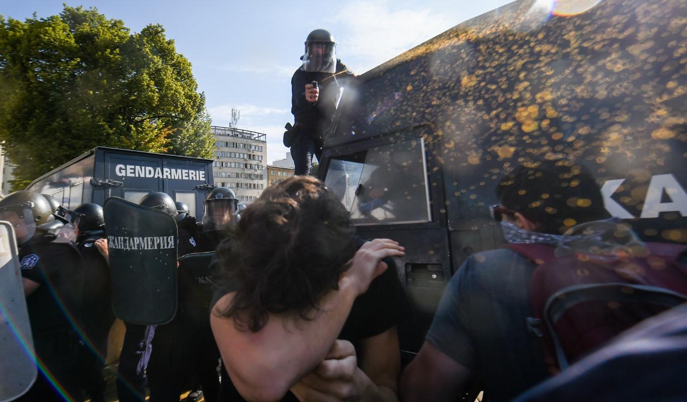 Pozivi organizatora na mir nisu imali odjeka - Avaz