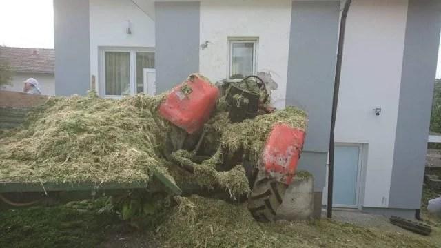 Traktorom se zabio u kuću i poginuo